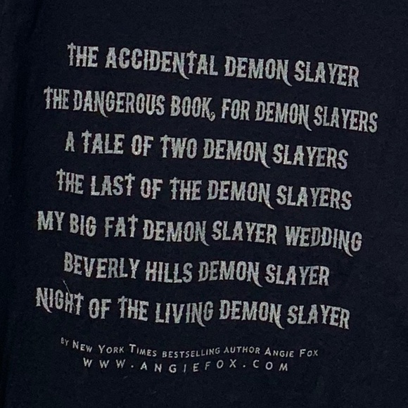 Standard-Neck “Kiss My Asphalt” T-Shirt - Picture 6 of 7